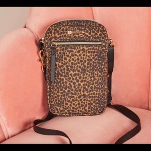 EEUC Stella and Dot crush it crossbody